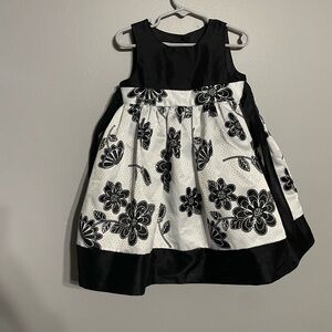 Chic Black and White Floral Kids Dress